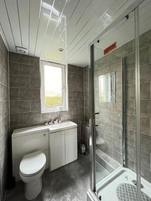 2 Bedrooms In Near Center * Edimburgo